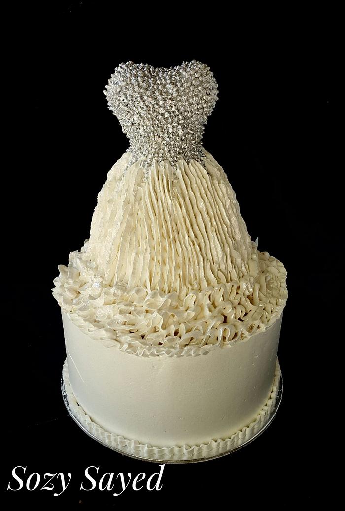 Wedding dress cream cake