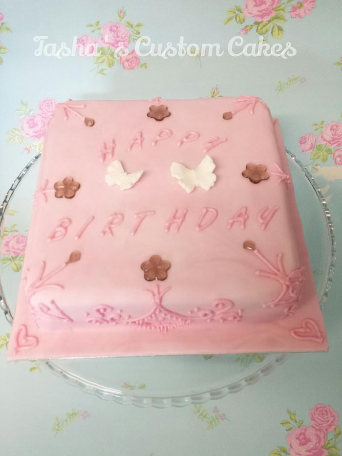 Pink Bubblegum flavoured cake
