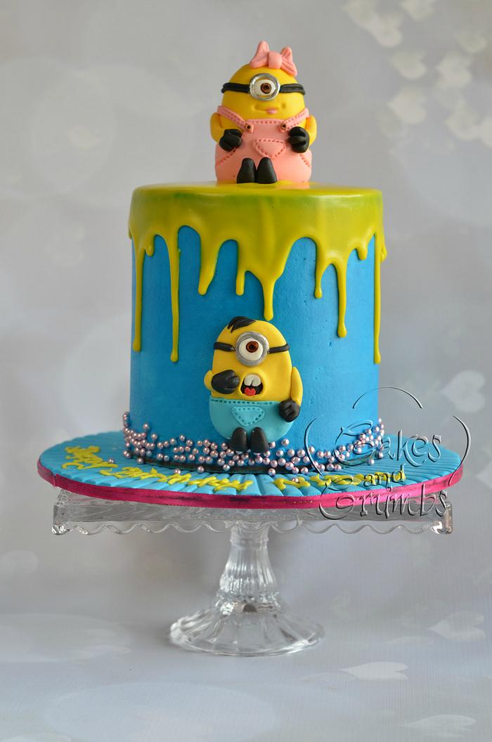 Minion drip cake!!! 