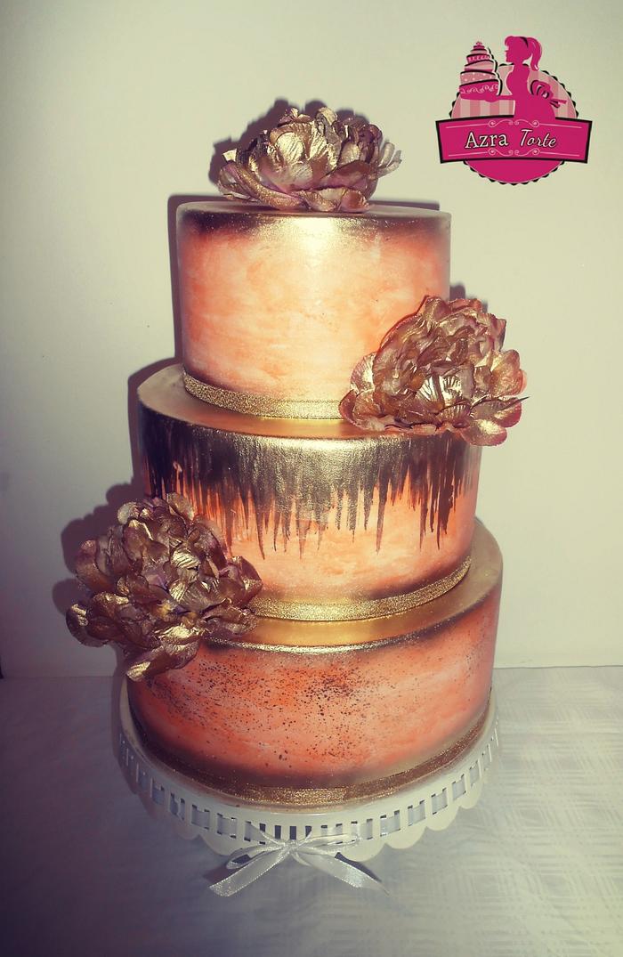 Wedding watercolor gold cake