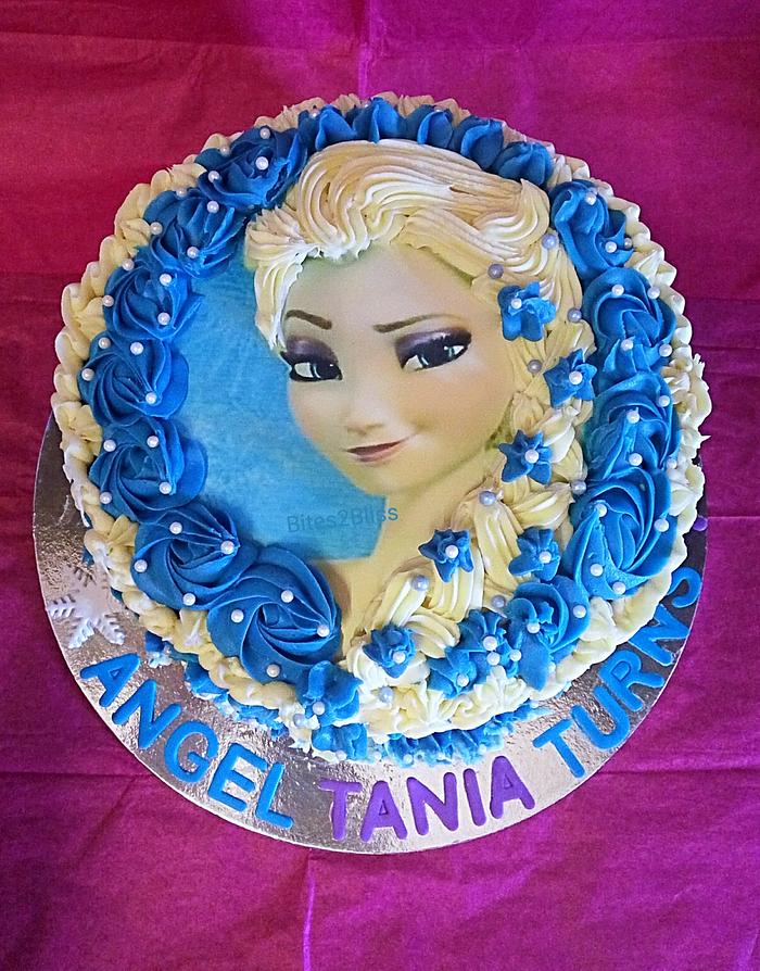 Elsa  frozen theme cake