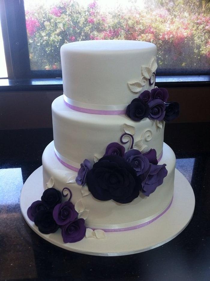 Well Travelled Wedding Cake