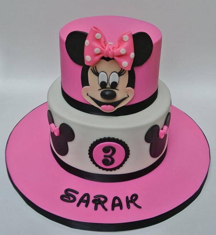 Hot Pink Minnie Mouse Cake