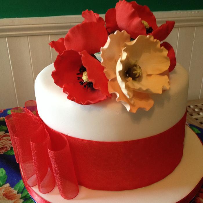 Poppy birthday cake