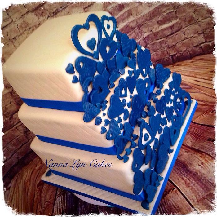 Cascading hearts wedding cake