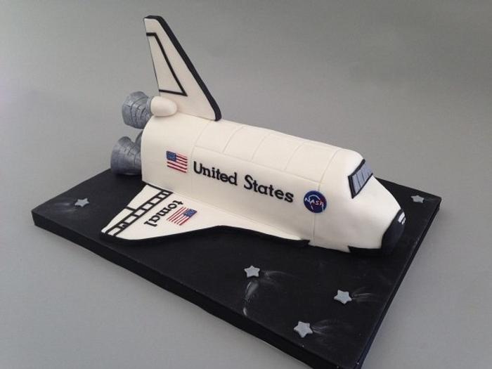 Space Shuttle cake