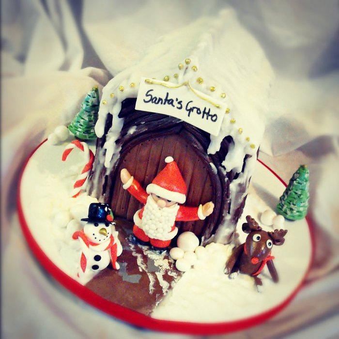 Santa's Grotto Cake