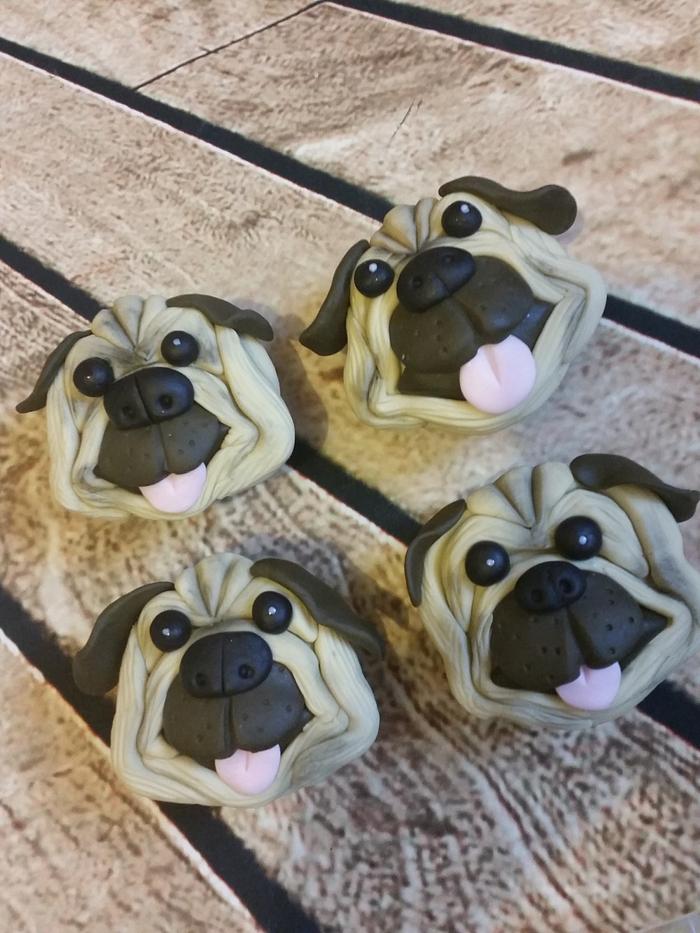 Pug cupcakes