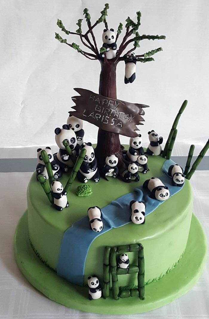 Panda invasion18. birthday cake