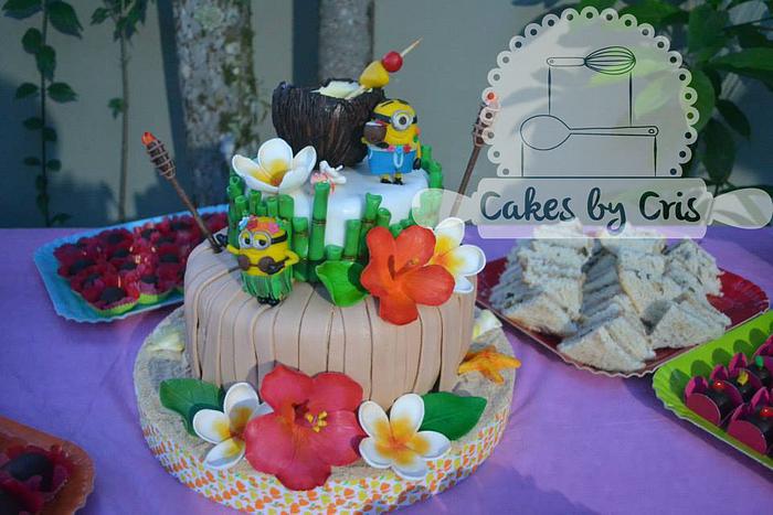 Hawaii minions cake