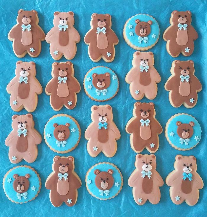 Baby shower cookies with teddy bears