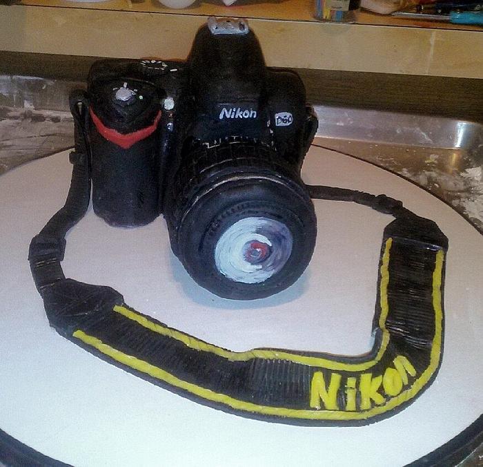 Nikon camera cake. 