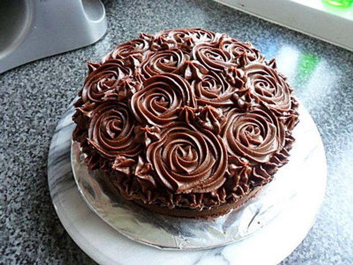 Chocolate Fudge Rose cake