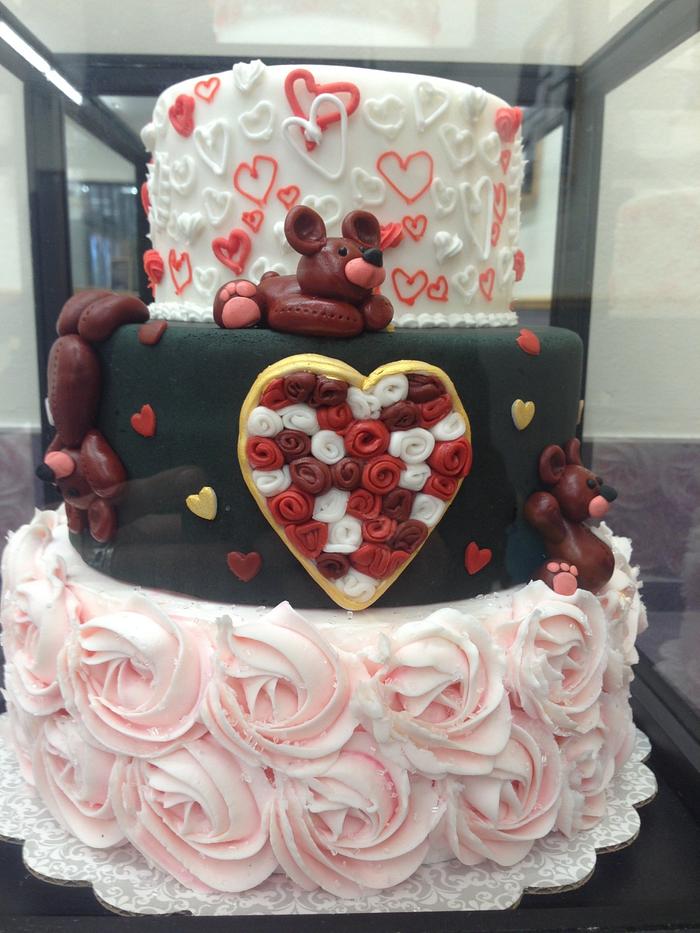 Valentine's Day Cake with Bears & Hearts