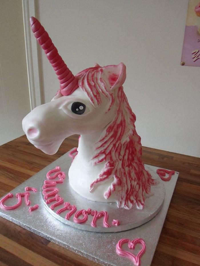 Unicorn cake