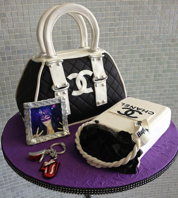 Chanel Purse cake