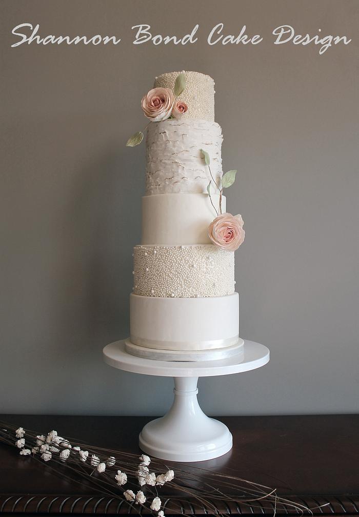 Sweet Romance Wedding Cake
