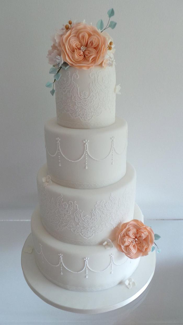 David Austin Roses Wedding Cake