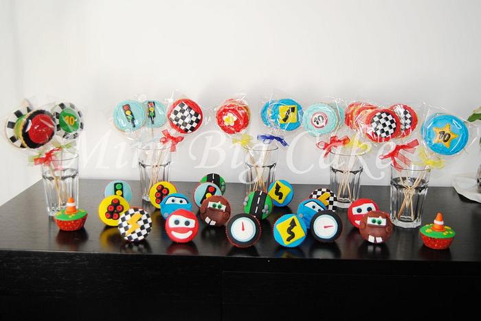 Cars Cupcakes and cookies 