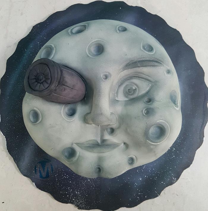 Le Voyage dans la Lune cake