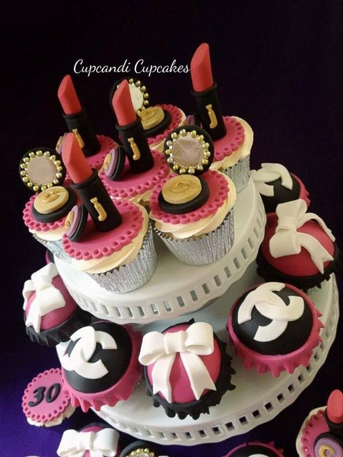 Designer girls cupcakes 