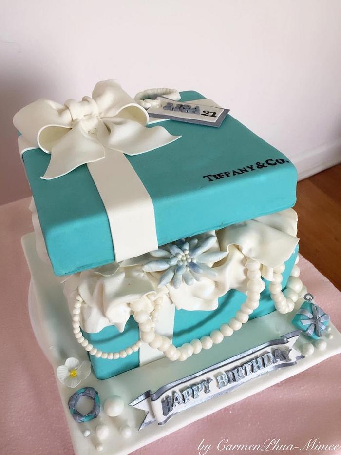 Tiffany&Co. Cake Box
