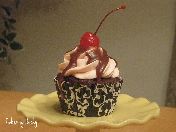 Chocolate Cherry Coke Cupcake