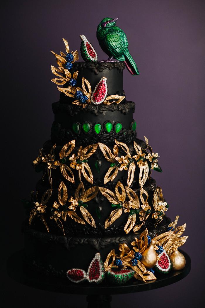 Emerald Jewelry Inspired Wedding Cake