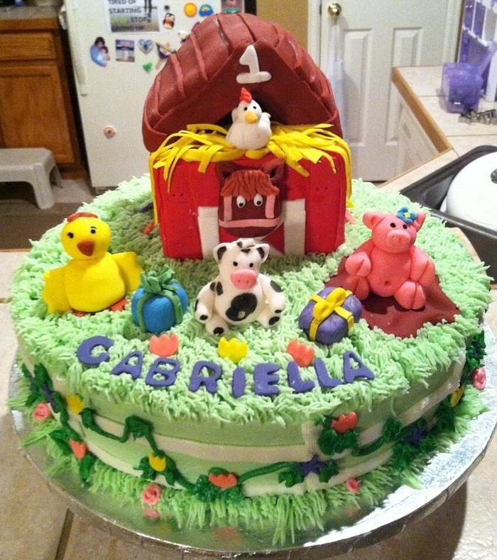Barn yard cake