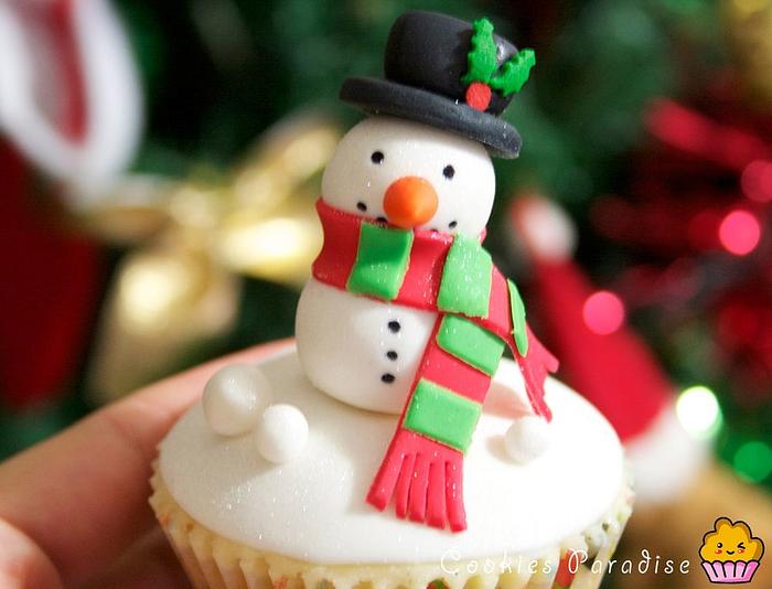 Snowman Cupcakes 