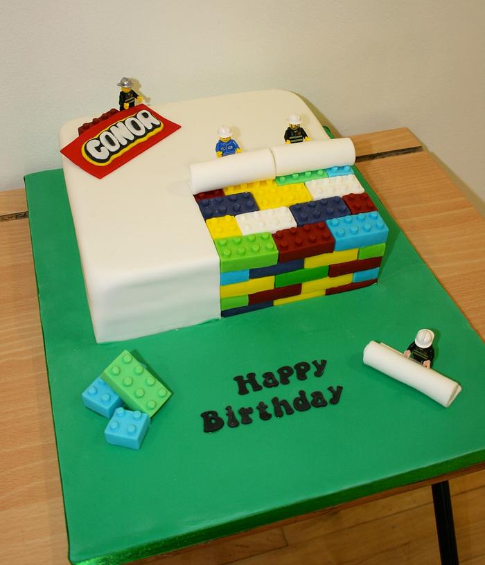 Lego Workmen Cake