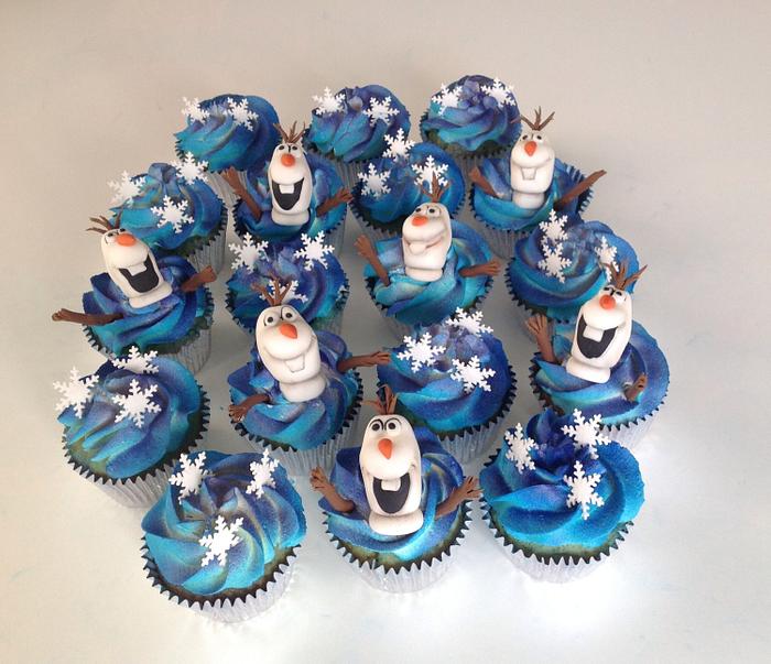 Frozen Themed Cupcakes