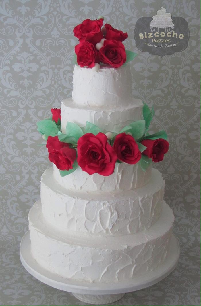 White rustic and red roses
