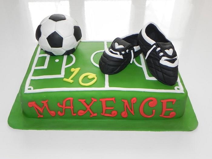 cake football