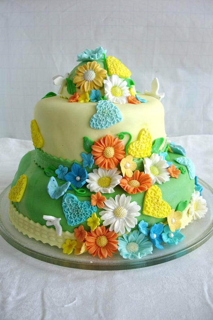 cake with flowers and hearts