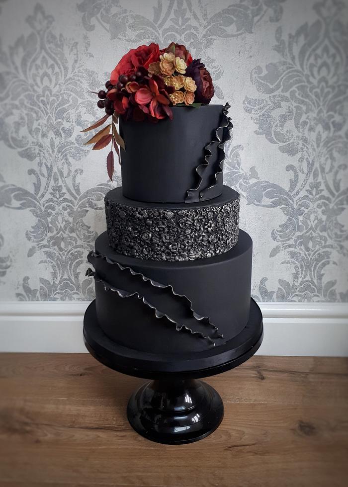 Black winter wedding cake