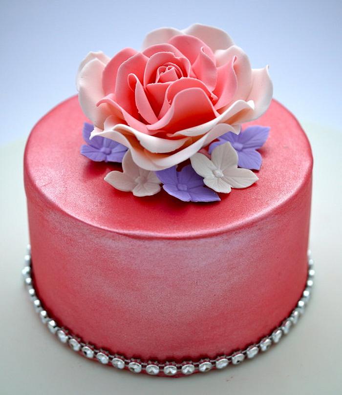 Mini Pink Rose Cake