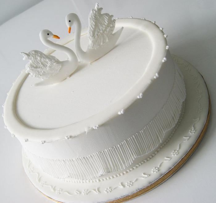 Swans Cake