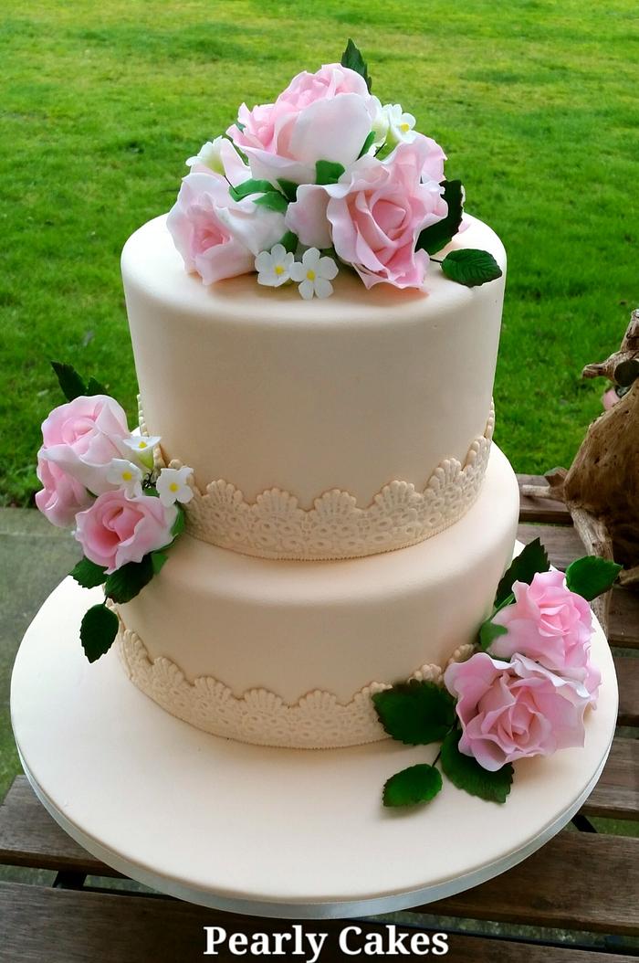 Soft Pink Roses Wedding Cake