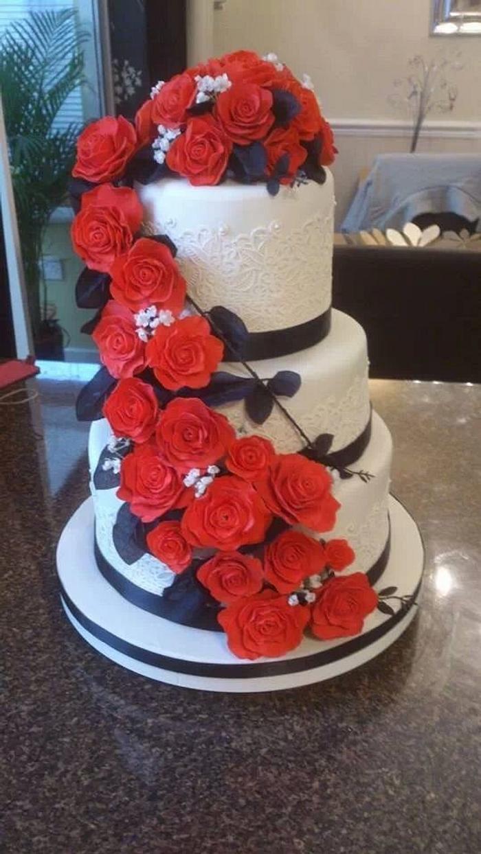 rose wedding cake