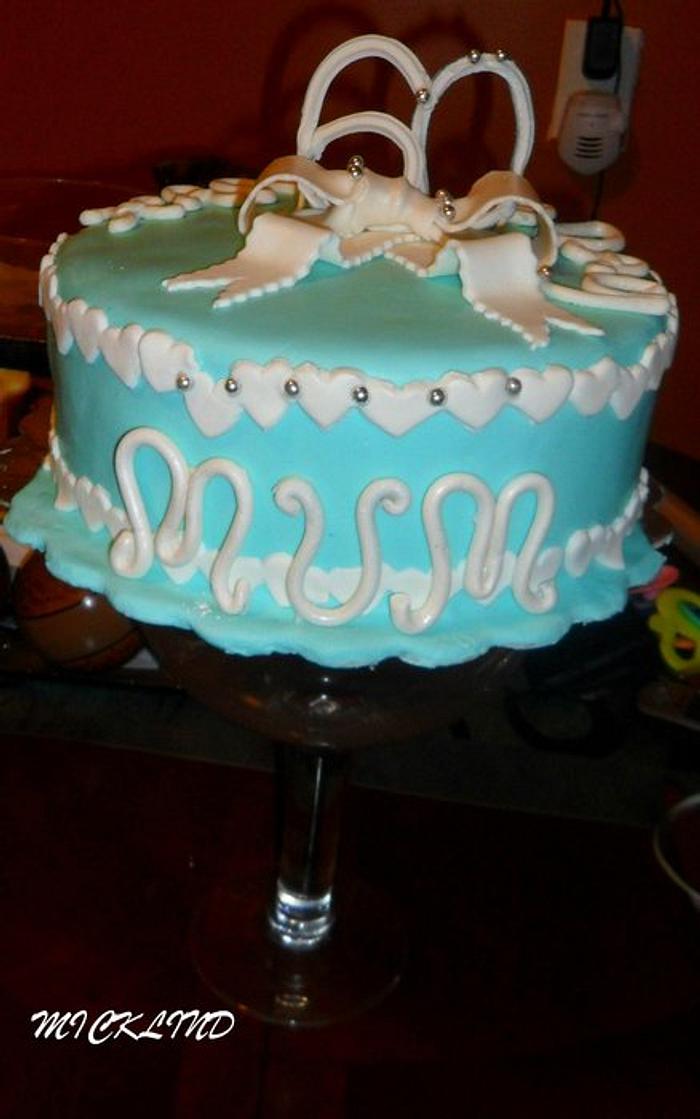 MY MUMS BIRTHDAY CAKE