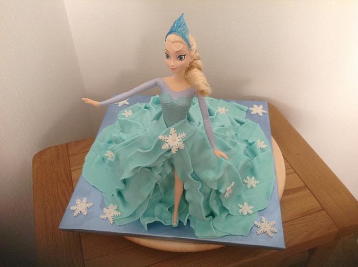 My first walking doll Elsa cake