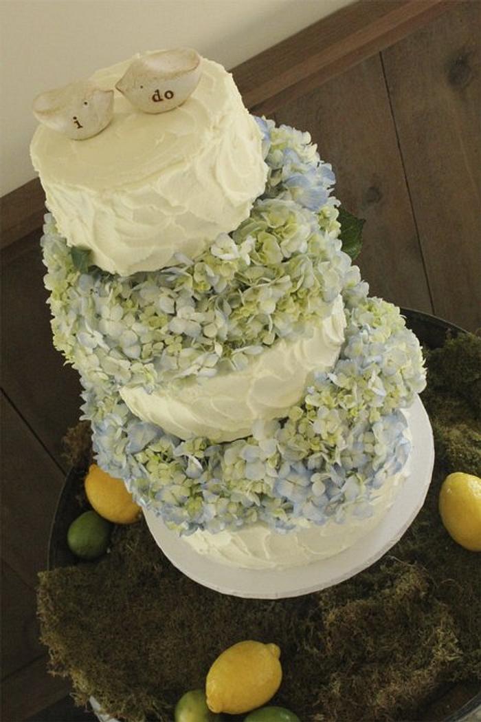 Hydrangea Wedding Cake!