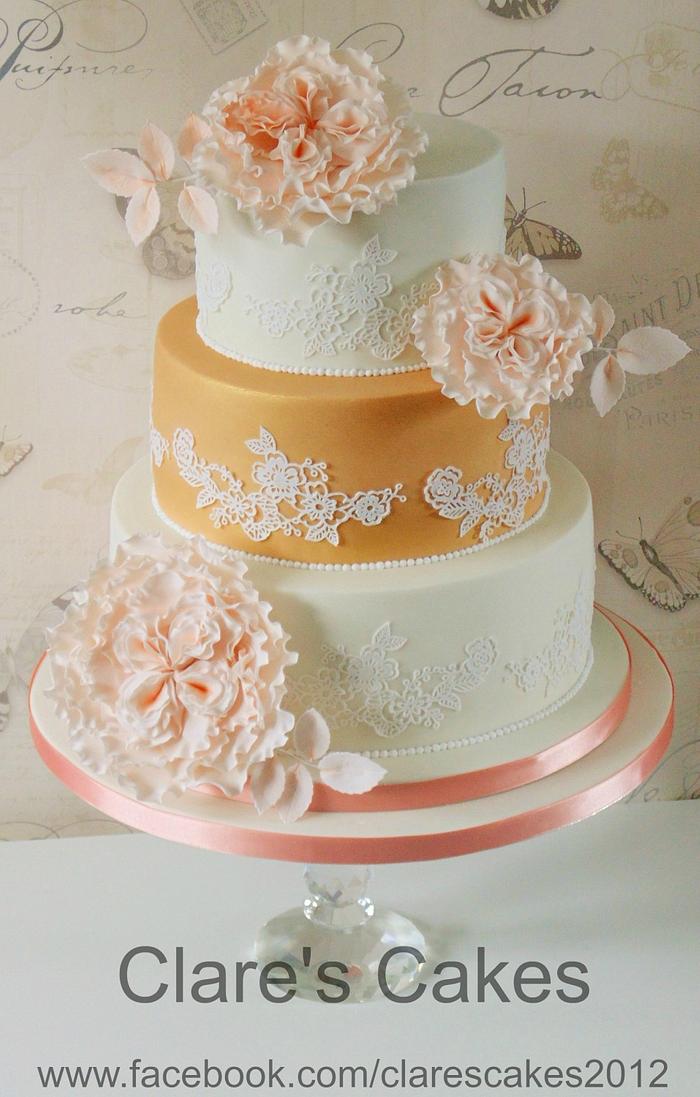 Ivory & Gold Wedding Cake
