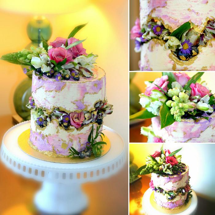 Faultline flowers cake