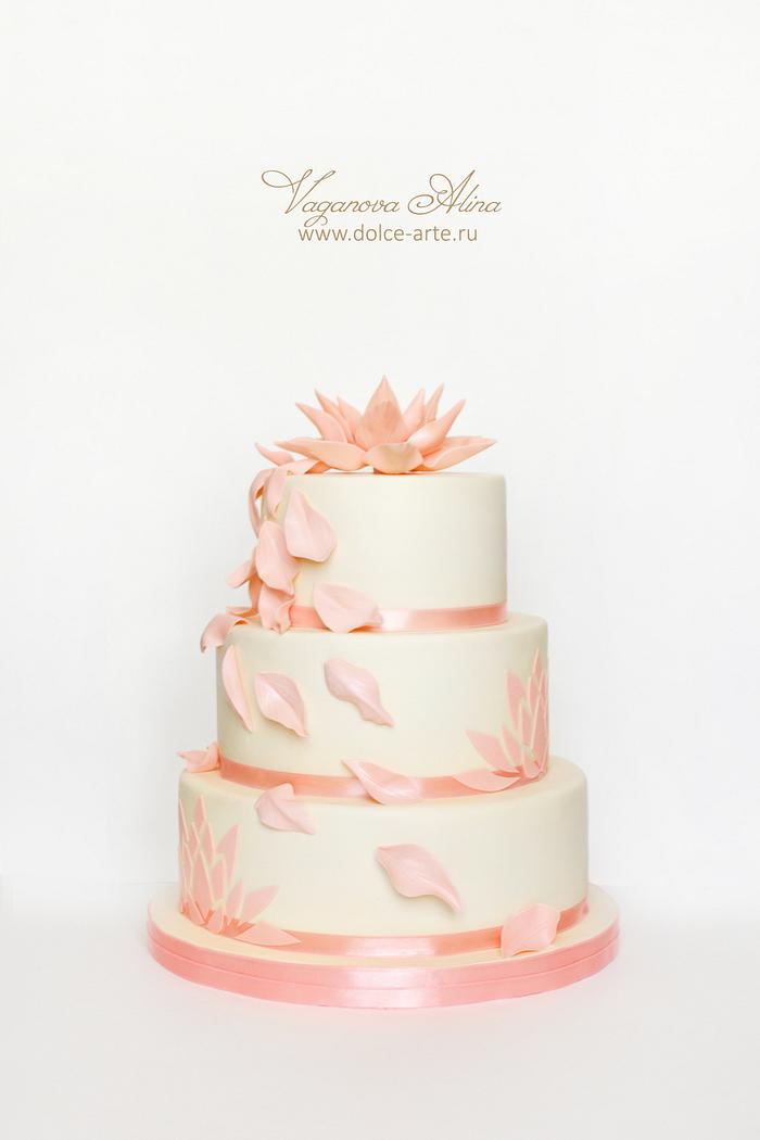 Lotus Wedding Cake