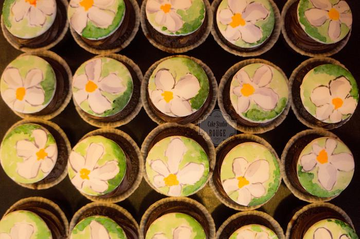 Jasmine flower cupcakes