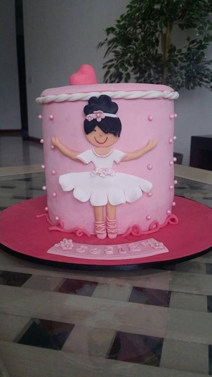 Little ballerina cake