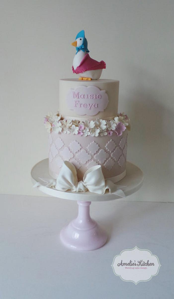 Jemima puddleduck christening cake