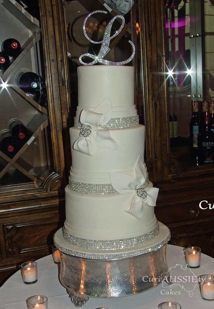 Simple elegant wedding cake!